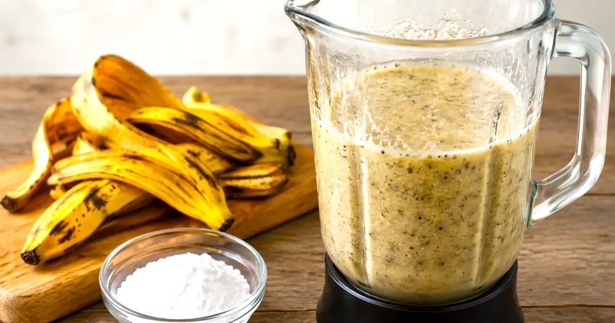 Banaaninkuoria ja ruokasoodaa puhdistusaineena.