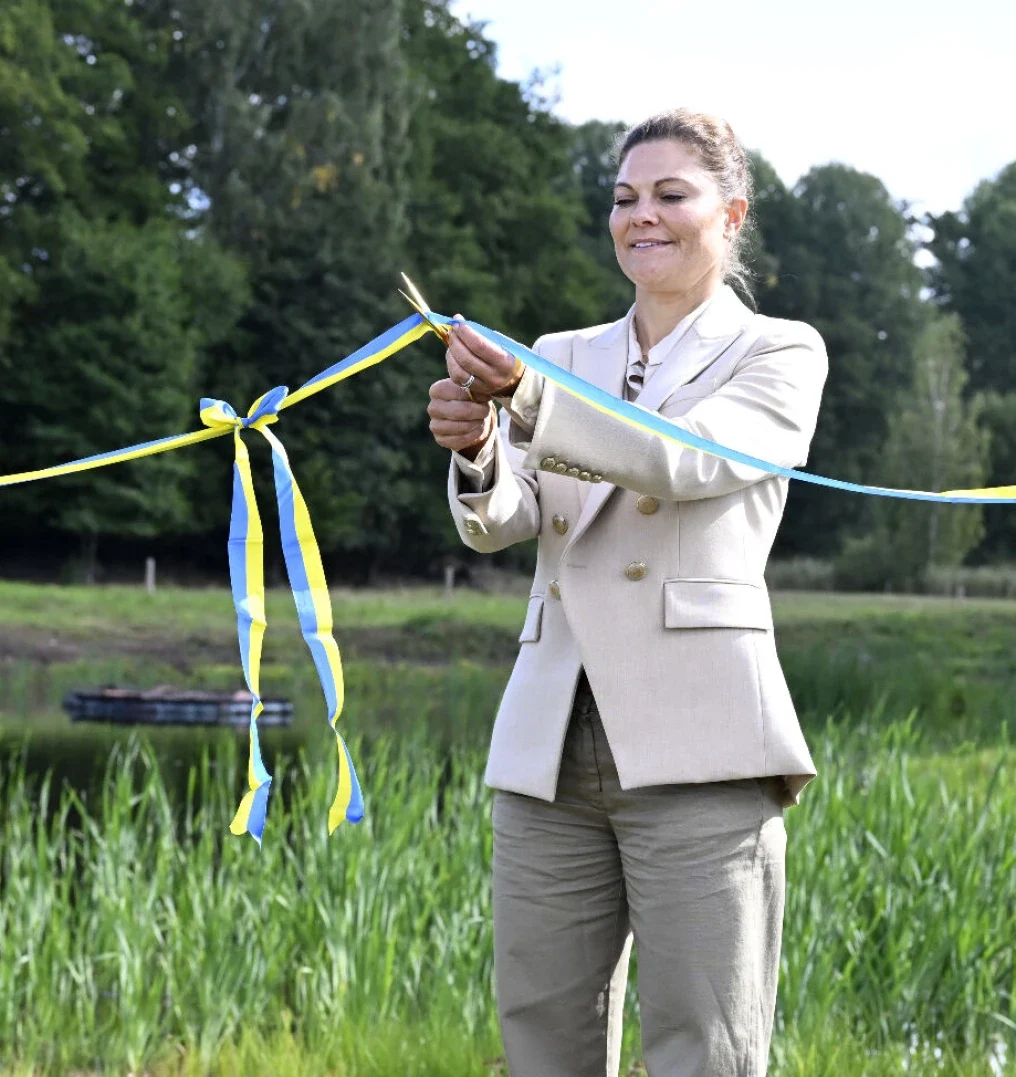 Kronprinsessan Victoria i Katrineholm vid invigning av Storängens våtmark i Krämbol
