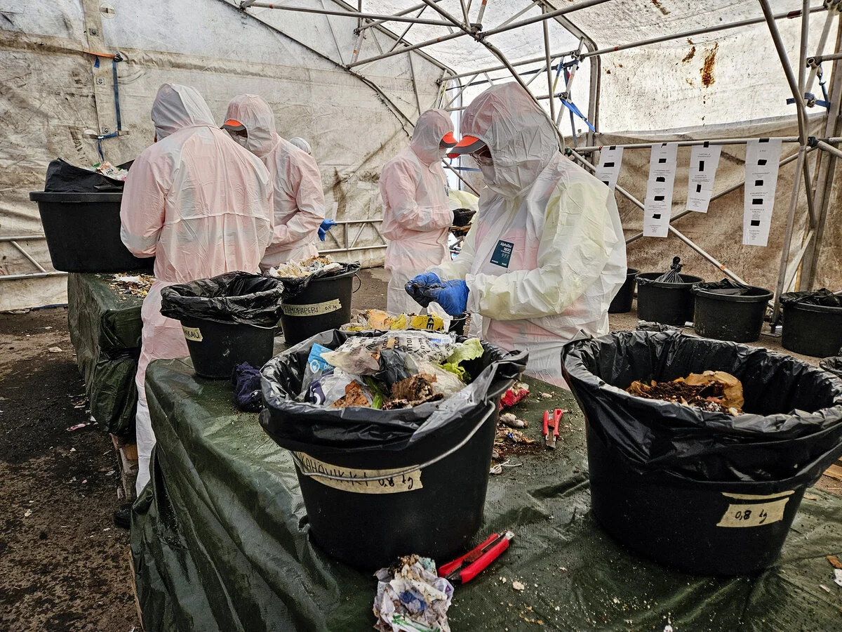 LSJH:n tutkimus 4 800 kotitaloudesta: Suurin osa sekajätteestä yhä biojätettä ja pakkauksia