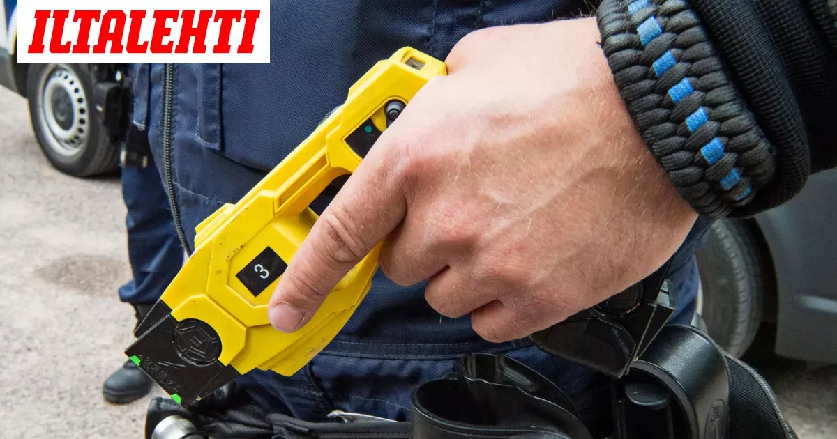 Poliisi käytti etälamautinta 16-vuotiaaseen Uudessakaarlepyyssä – taustalla väkivaltainen tilanne