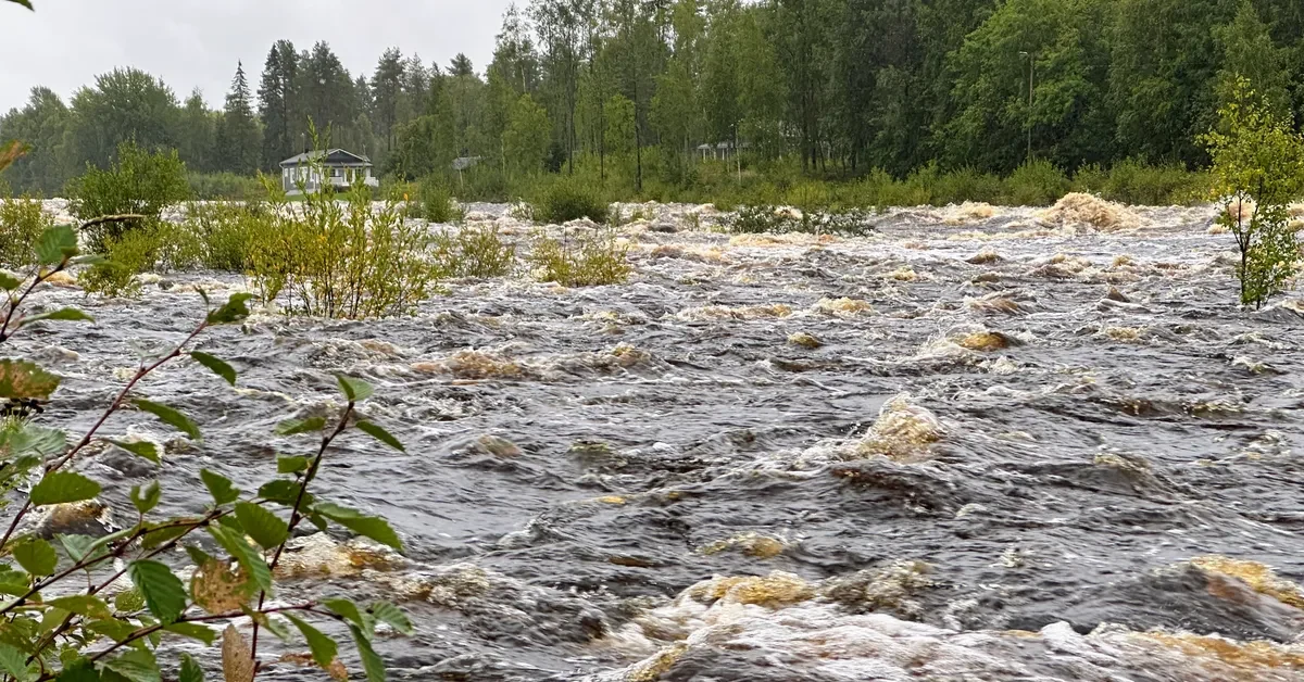 Suomea odottaa märkä viikonloppu: Tulvavaroitukset voimassa pohjoisessa